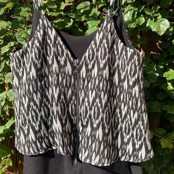 AE Black BodyCon Dress - Picture 4 of 4